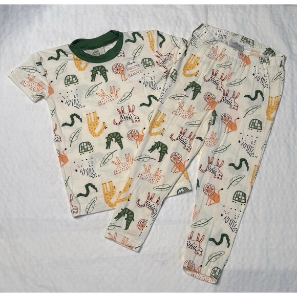 NWT Millie & Myles Baby Toddler Zoo Animals Soft Bamboo 2pc Pajamas Set Size 2T - Picture 2 of 8